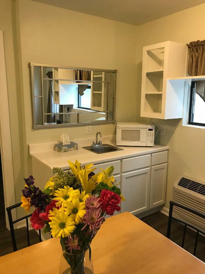 Square Inn Wimberley Zewnętrze zdjęcie